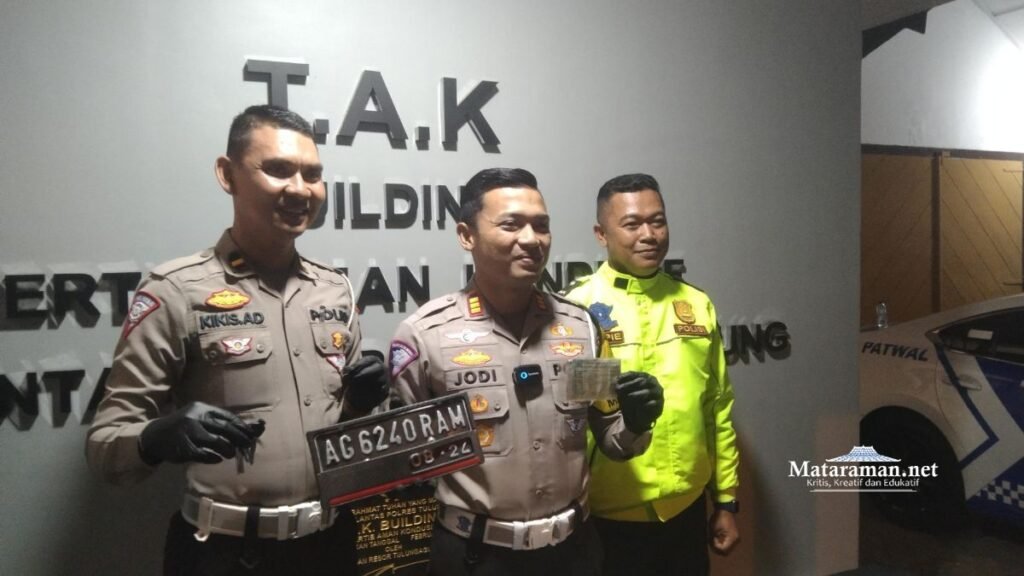 Satlantas Polres Tulungagung Sebut Tabrakan Adu Banteng Pelajar Meninggal Sempat Oleng