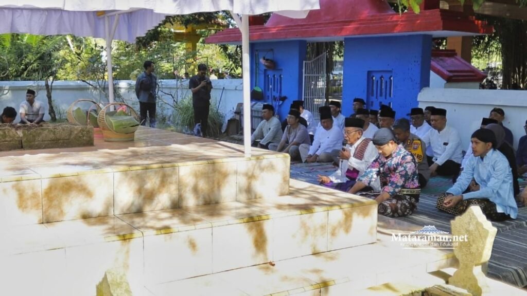 Bupati Arifin dan Forkopimda Ziarah Makam Leluhur di Hari Jadi 830 Trenggalek