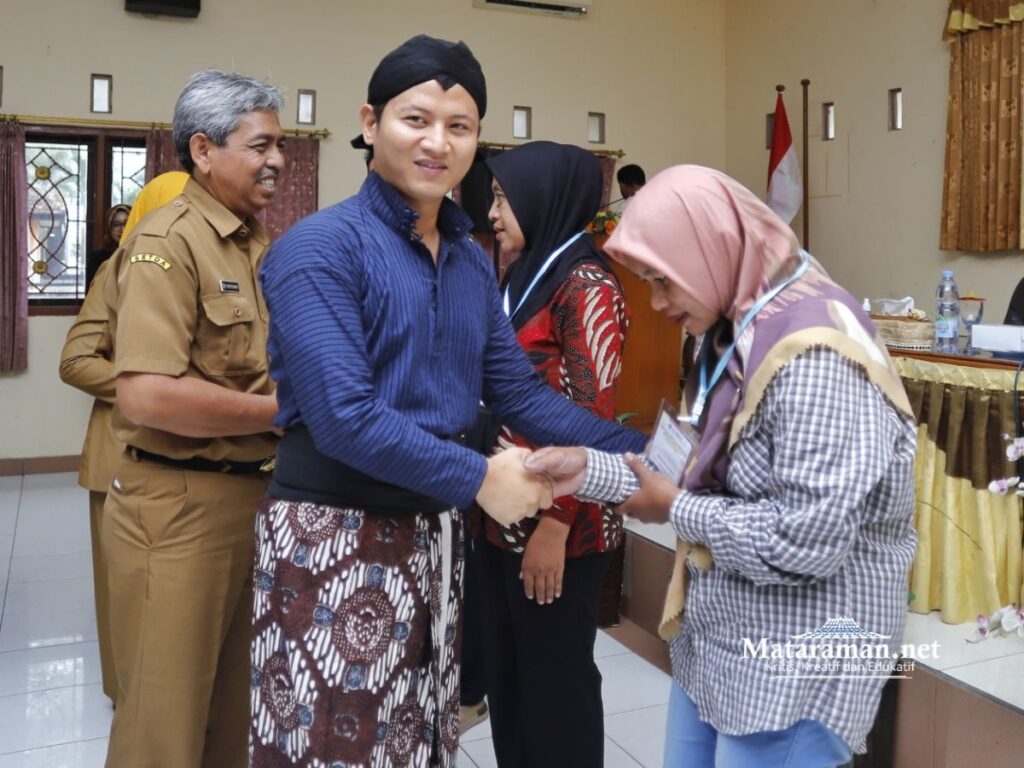 Mas Ipin Buka Pelatihan Wirausaha Perempuan Baru di Sektor Perikanan