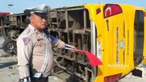 Korban Laka Bus SMAN di Tulungagung Dirujuk ke RS Petrokimia Gresik