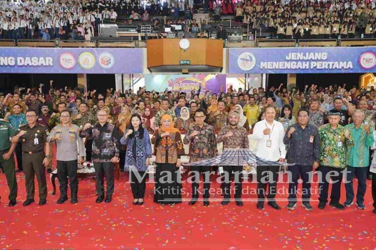 Buka Ajang Talenta Siswa Jatim 2025, Gubernur Khofifah Tekankan Talenta & Karakter untuk Indonesia Emas