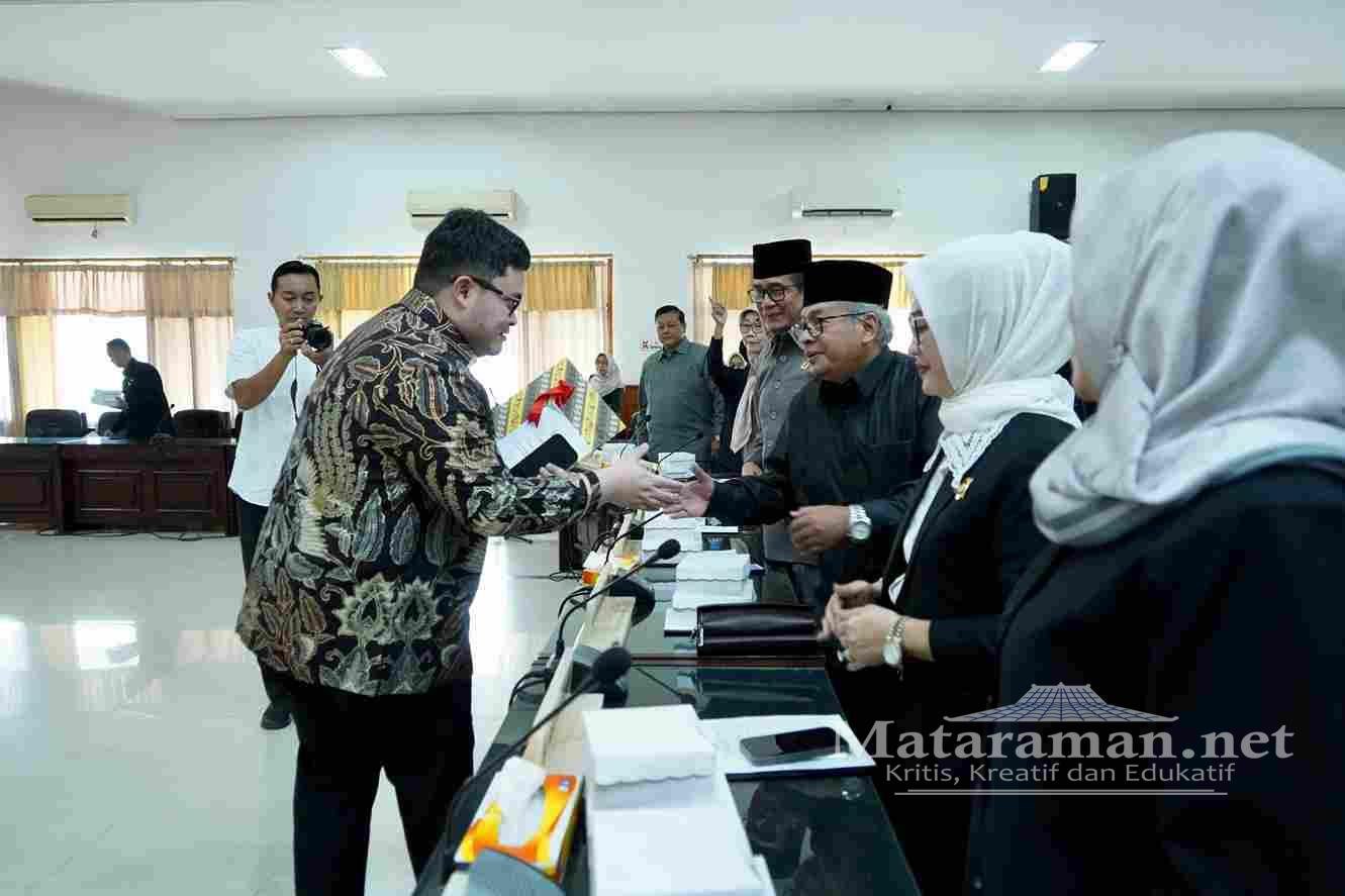 Bupati Kediri Ajukan Raperda Penanaman Modal hingga Inovasi Daerah ke DPRD