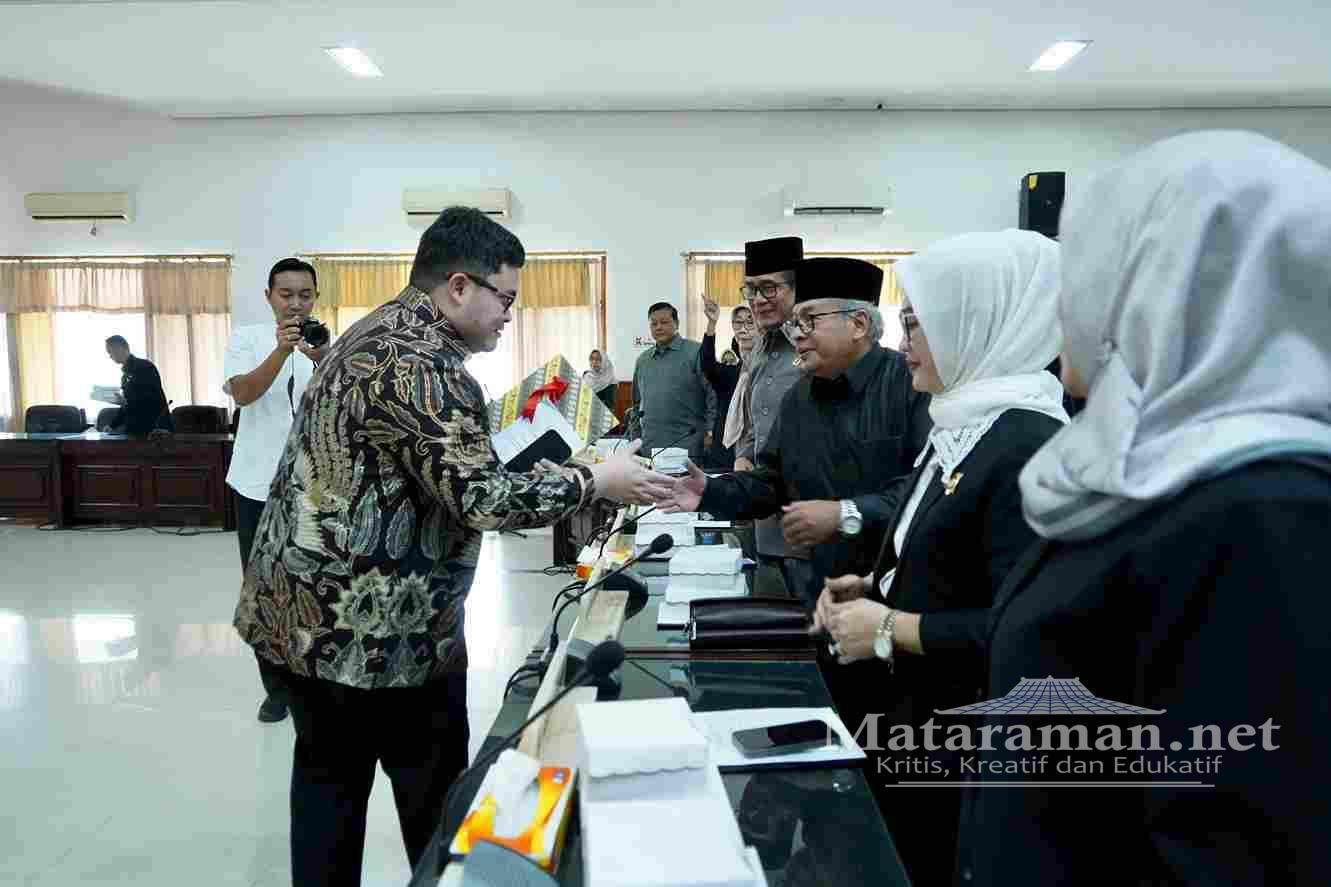 Bupati Kediri Ajukan Raperda Penanaman Modal hingga Inovasi Daerah ke DPRD