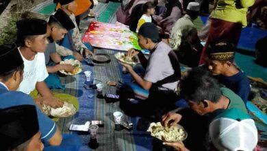 Malam 1 Suro, Lingkungan Selokarung Tumplek Blek Tirakatan hingga Makan Puluhan Lodho