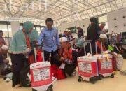 Overload Tas Kabin, Jemaah Haji Diminta Tertib Bawa Barang Pulang