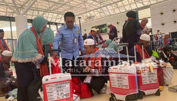Overload Tas Kabin, Jemaah Haji Diminta Tertib Bawa Barang Pulang