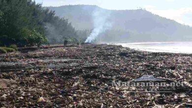 Pemkab Tutup Mata Sampah Pantai Gemah, Lurah Keboireng: Belum Ada Tindaklanjut