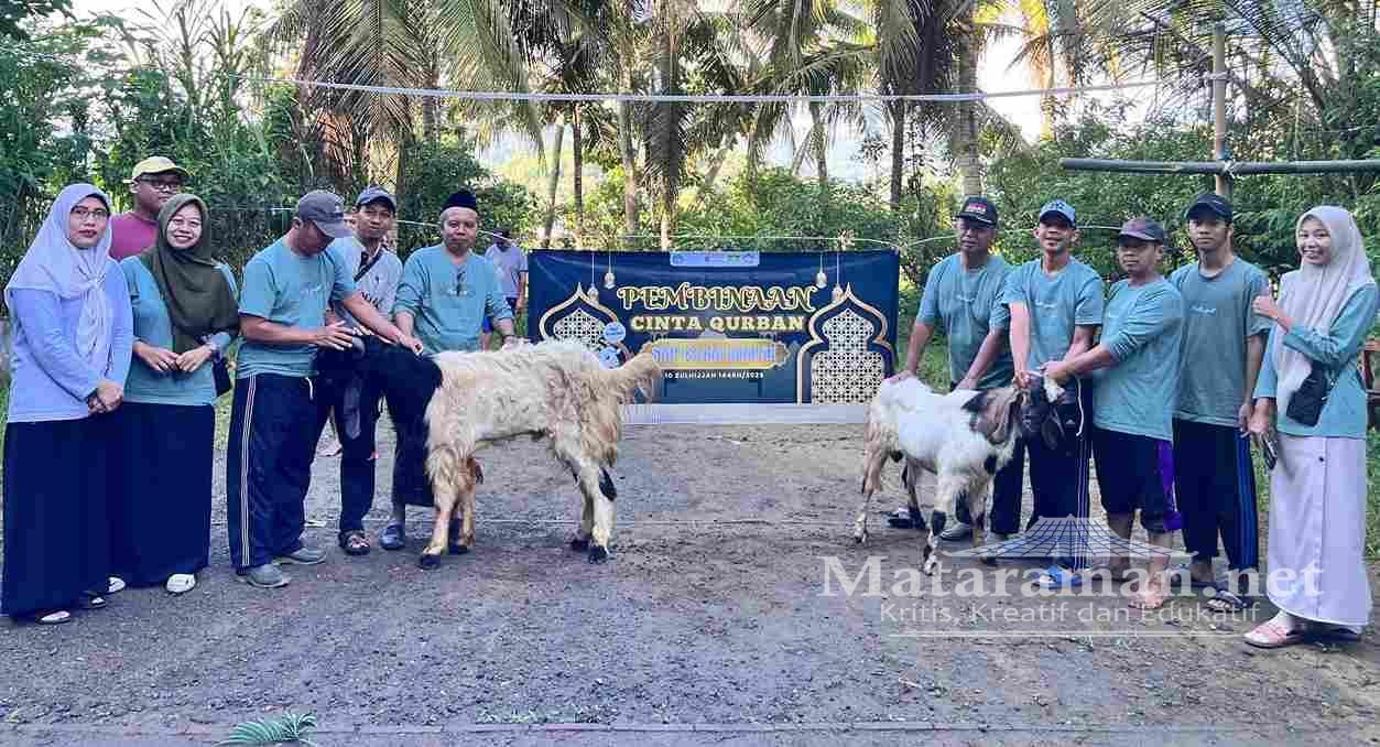 Momen Iduladha, SMP Islam Kampak Trenggalek Bagikan 70 Paket Kurban