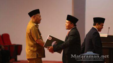 Bupati Gatut Doakan Promosi Doktoral Gus Ladin Jadi Teladan Masyarakat