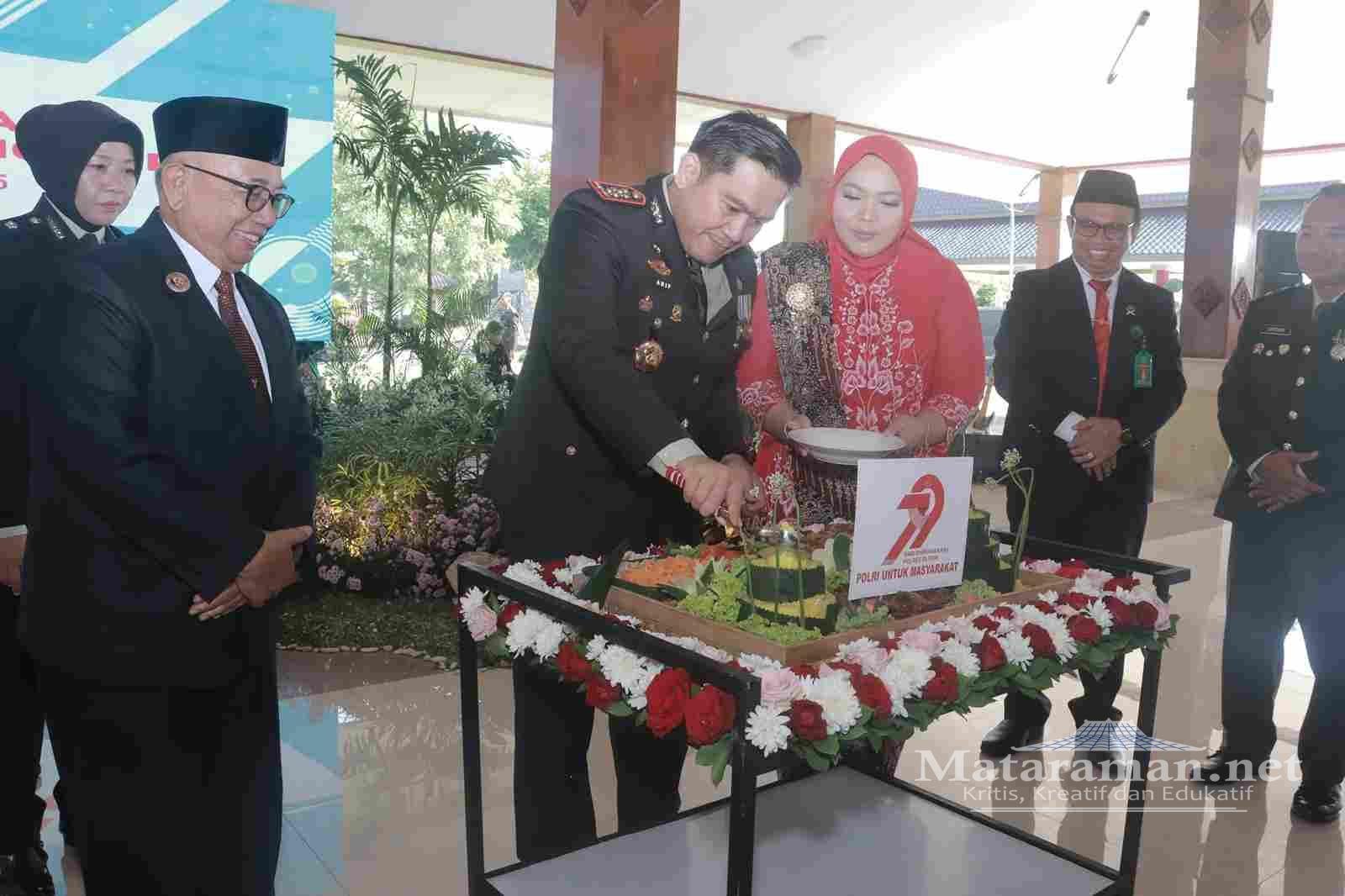 Polres Blitar Gelar Upacara Hari Bhayangkara ke-79, Penuh Makna dan Apresiasi untuk Masyarakat