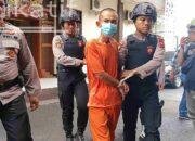 Pria Makasar Gondol Motor Milik Petani Trenggalek