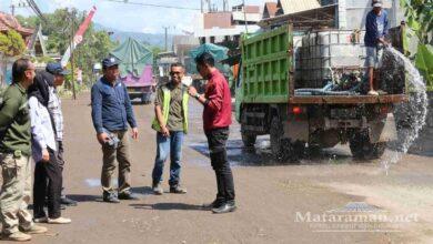 Progres Rekontruksi Jalan Sawo-Gambiran 28 Persen: Saluran Air hingga Pemadatan Jalan