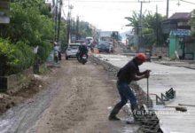 Jalan Sepanjang 3 KM Sawo-Gambiran Tulungagung Diperbaiki, Permudah Akses ke JLS