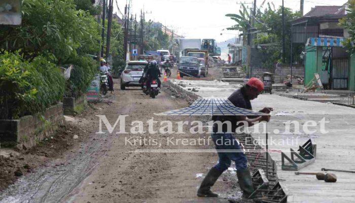 Jalan Sepanjang 3 KM Sawo-Gambiran Tulungagung Diperbaiki, Permudah Akses ke JLS