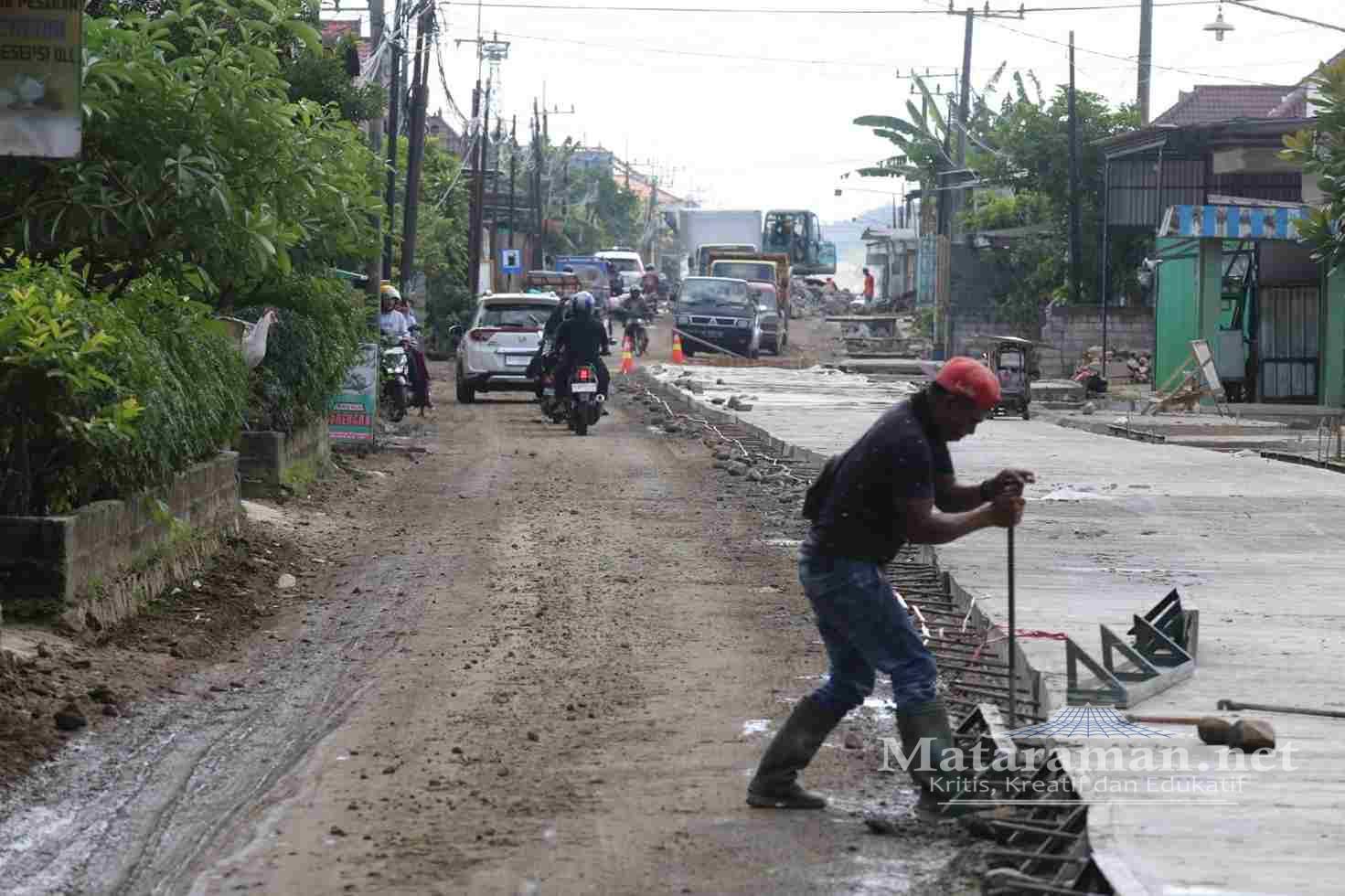 Jalan Sepanjang 3 KM Sawo-Gambiran Tulungagung Diperbaiki, Permudah Akses ke JLS