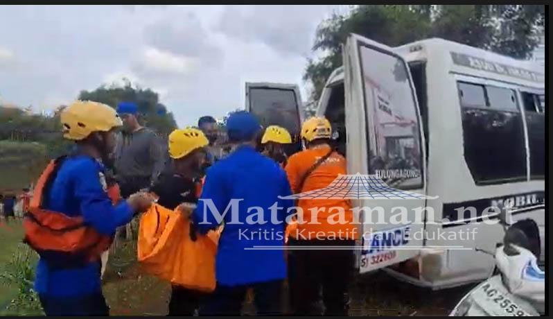 Mayat Wanita Berpakaian Tidur Hijau Tosca Ditemukan di Sungai Brantas Ngantru