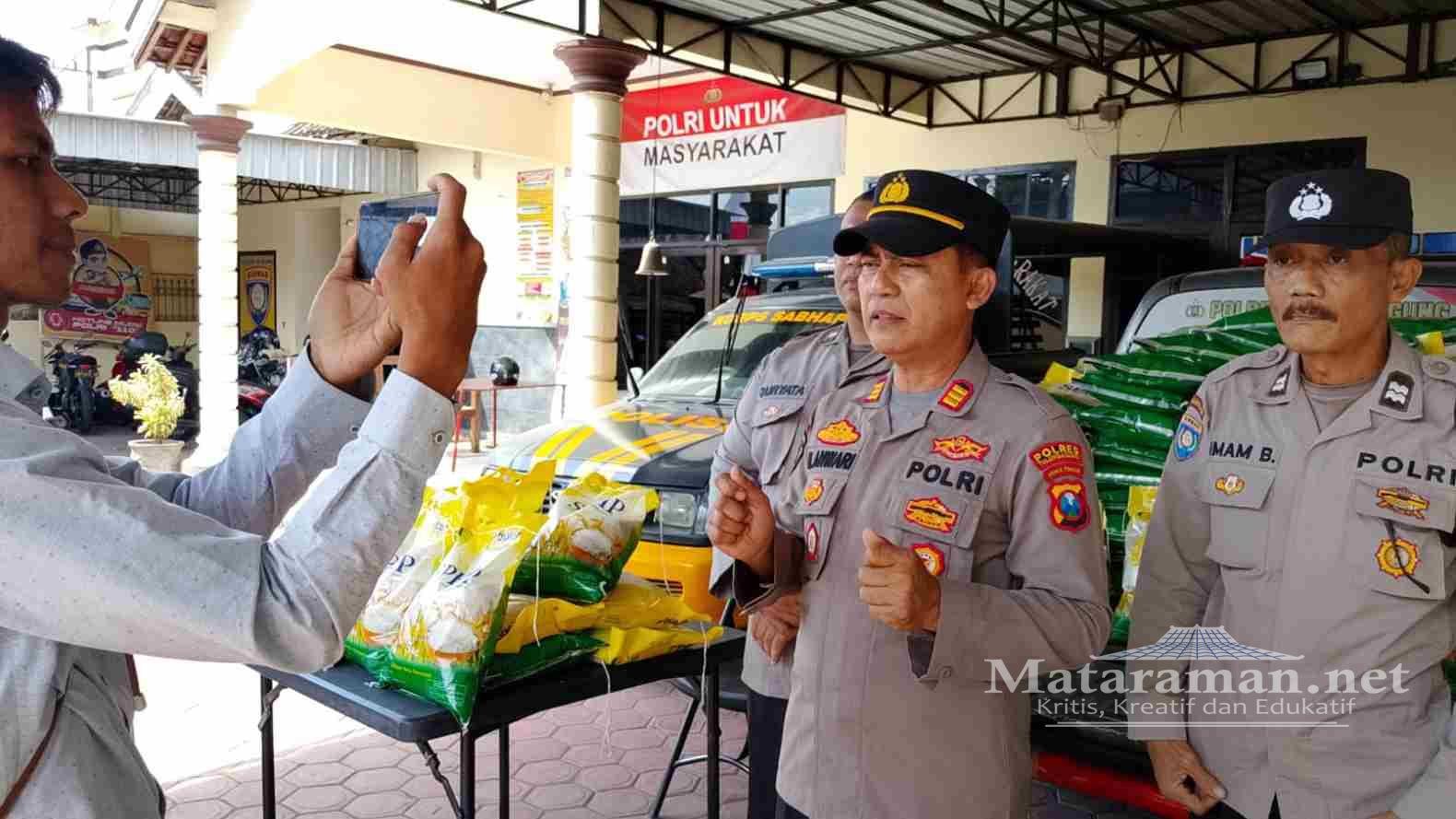 Polsek Bandung Tulungagung Distribusi Jual Beras SPHP 2 Ton Lebih