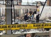 Diduga Korsleting Listrik, Tiga Ruko Pasar Kampak Trenggalek Hangus Terbakar