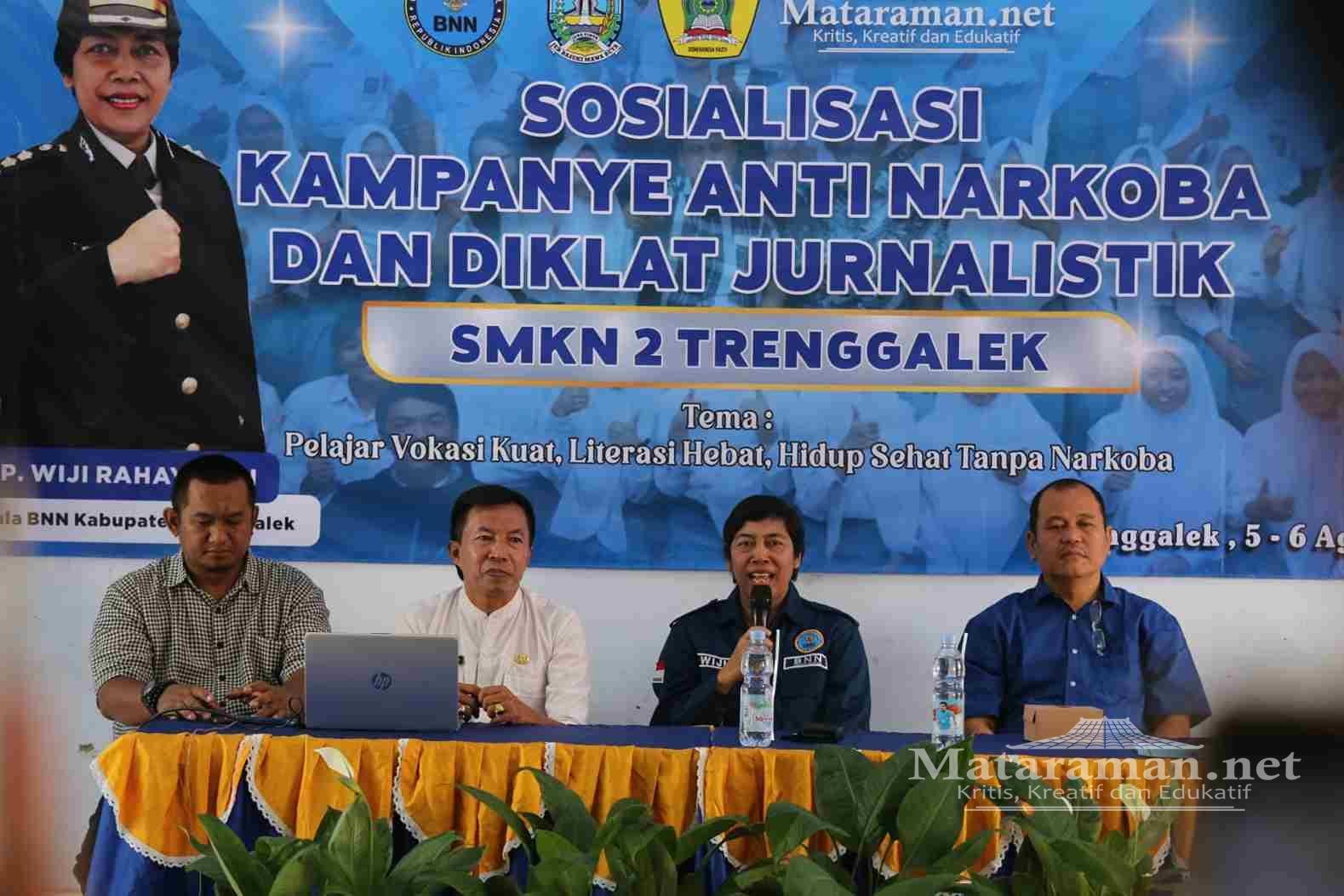 BNNK Trenggalek Gandeng SMKN 2 Gelar Kampanye Anti Narkoba dan Diklat Jurnalistik