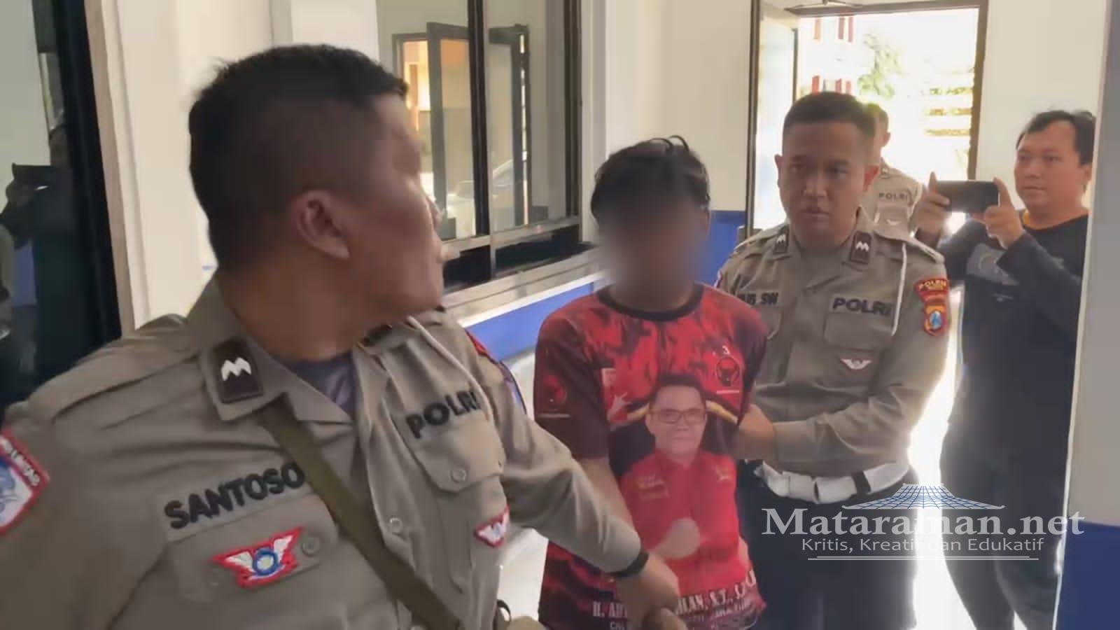 Takut Ditilang, Remaja Pengemudi Pikup Tabrak Polantas Polres Blitar