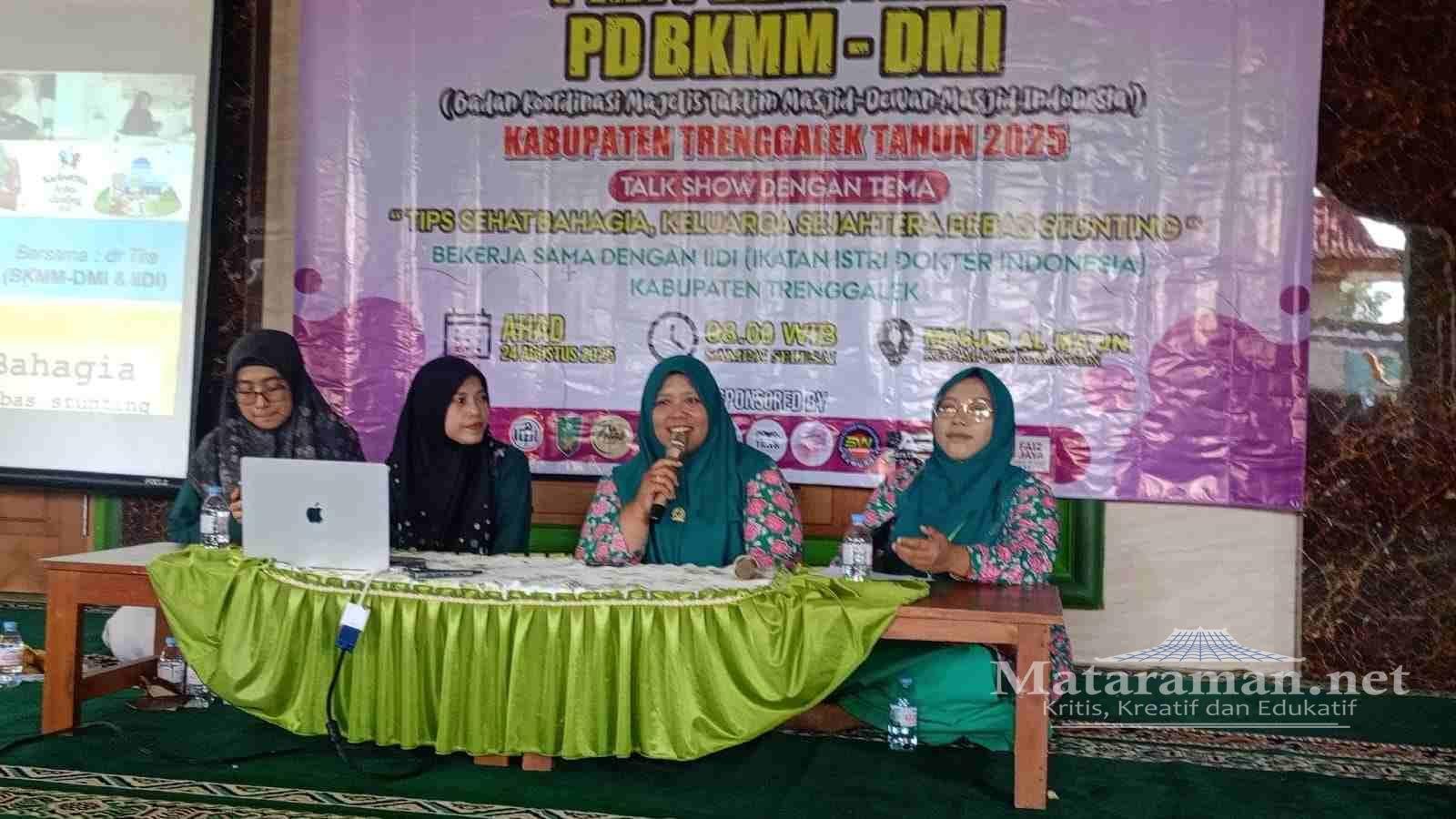 Sukses, Talk Show Tips Sehat Keluarga Sejahtera Inisiasi BKMM DMI-IIDI Trenggalek