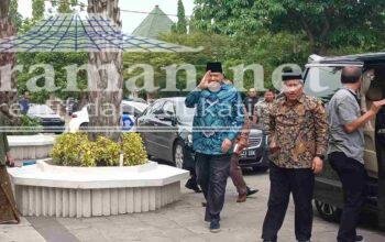 Chairul Tanjung Sowan ke Pondok Lirboyo Kediri