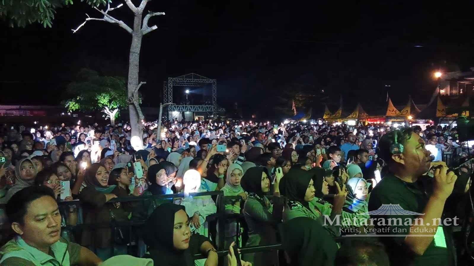 Yovie and Nuno-Nidji Sukses Hibur Ribuan Penonton di SYC SMAN 1 Kedungwaru Tulungagung