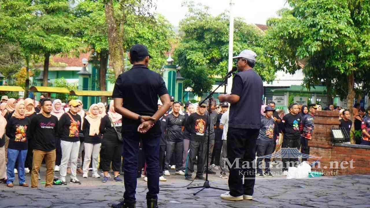 Pemkab Ultimatum PKL Untuk Jaga Kebersihan Alun-alun Trenggalek