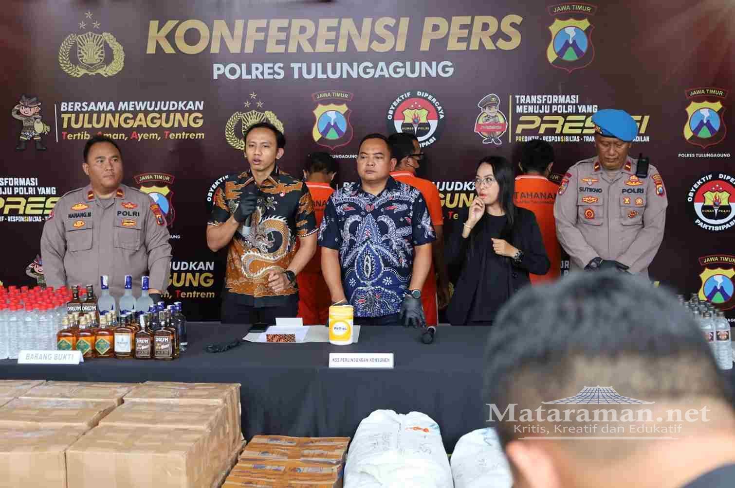 Jaringan Penjualan Miras COD Berbasis Media Sosial Berhasil Diungkap Polres Tulungagung