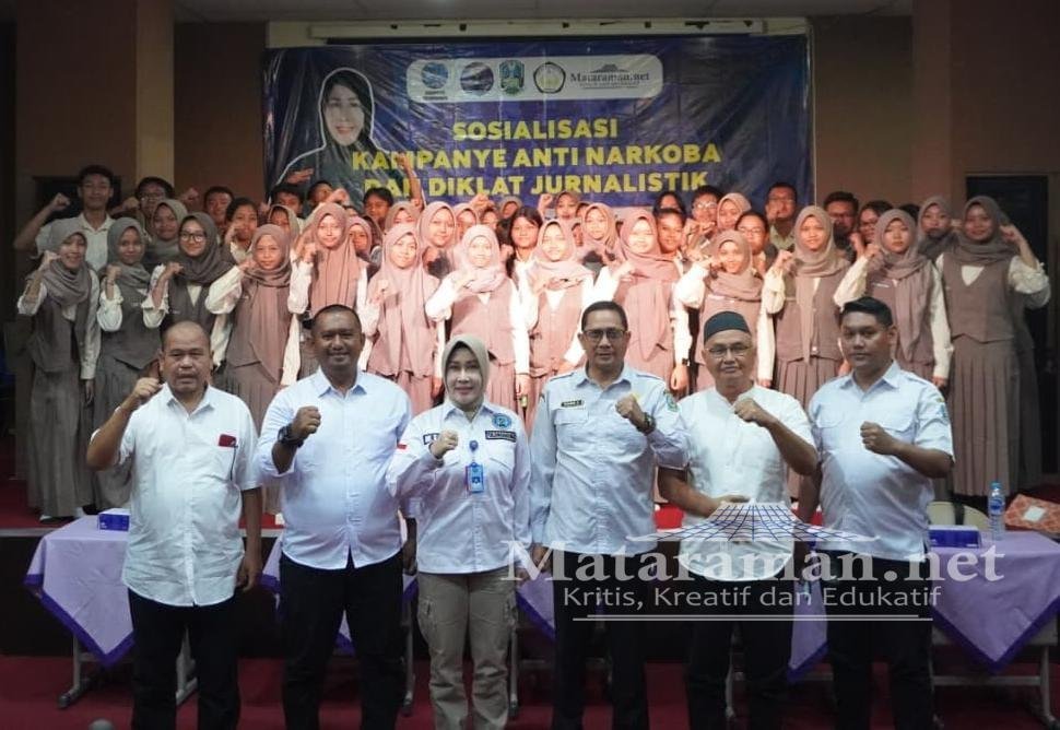 Komisi A DPRD Tulungagung Apresiasi Sosialisasi BNN-Diklat Jurnalistik di SMAN 1 Kedungwaru