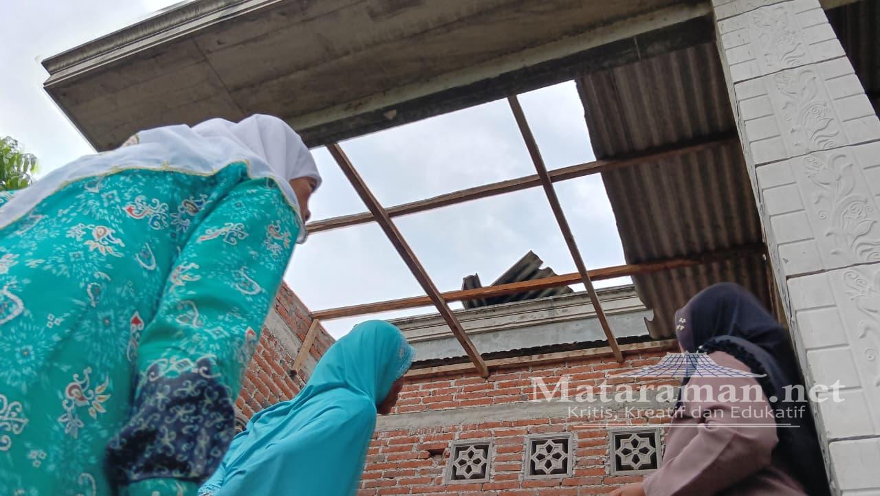 Sejumlah Rumah di Trenggalek Rusak Diterjang Angin Puting Beliung