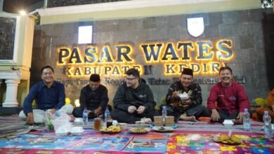 Mas Dhito Kulineran Malam di Pasar Wates: Semakin Hidup Usai Revitalisasi