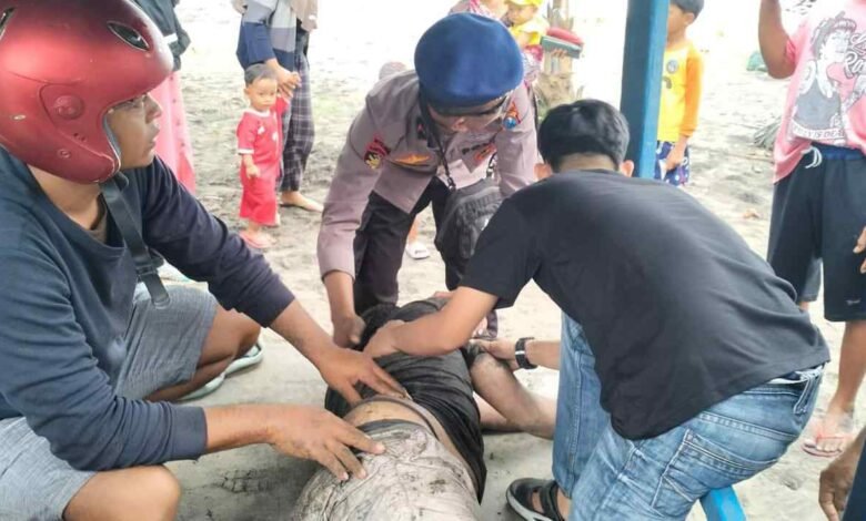 Lima Selamat, 1 Wisatawan Hilang Terseret Ombak di Pantai Sine Tulungagung