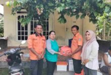 BPBD Tulungagung Salurkan Bantuan Darurat bagi Korban Angin Kencang di Desa Ketanon