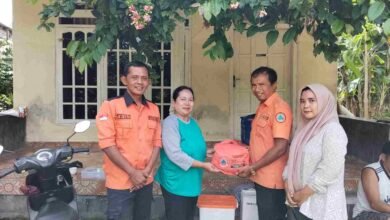 BPBD Tulungagung Salurkan Bantuan Darurat bagi Korban Angin Kencang di Desa Ketanon