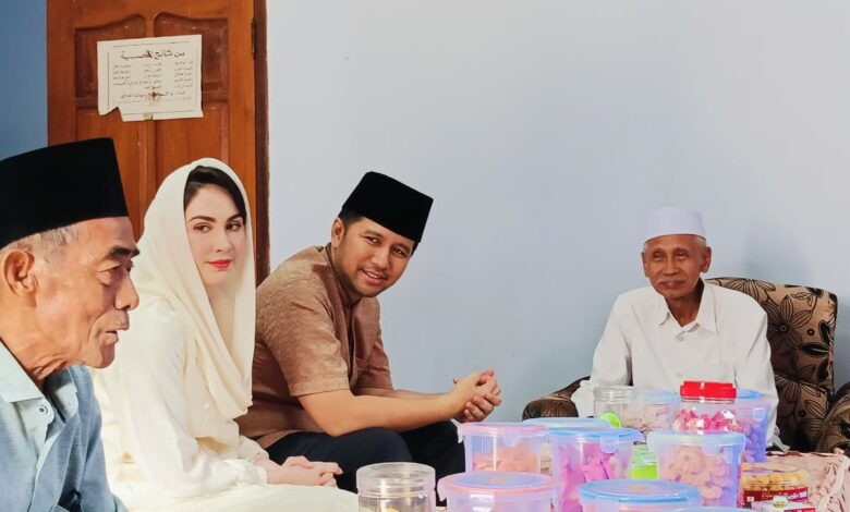 Wagub Emil Ikuti Lebaran Ketupat di Durenan Trenggalek, Tradisi Sudah 2 Abad