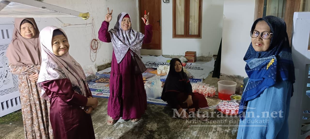 Pererat Silaturahmi, Puluhan Warga RW 01 Karangwaru Tulungagung Gelar Tradisi Kupatan Masal