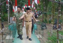Mas Ipin Berterima Kasih ke Presiden-Panglima TNI Karena Dibangunkan Jembatan Gantung
