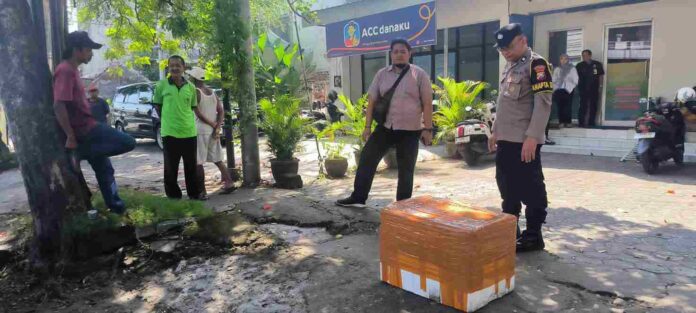 Paket Box Misterius di Kedungwaru Ternyata Akibat Salah Komunikasi