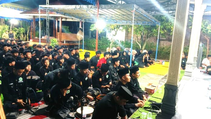 Ratusan Santri Pagar Nusa Besuki Sukses Halalbihalal: Perkuat Silaturahmi-Jaga Ketertiban