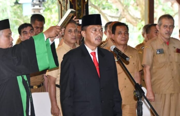 Tri Hariadi Dilantik Jadi Pj Sekda Tulungagung, Plt Bupati Butuh Figur Pejabat Senior