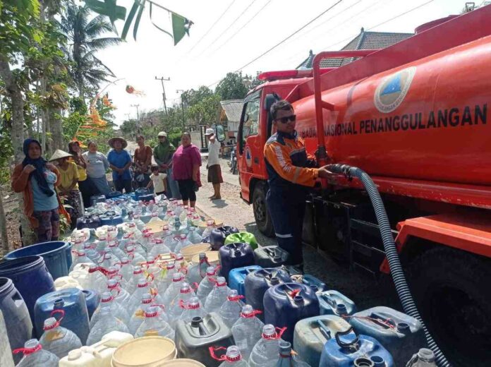 Terdampak Kekeringan, 888 Warga di Tulungagung Kesulitan Air Bersih