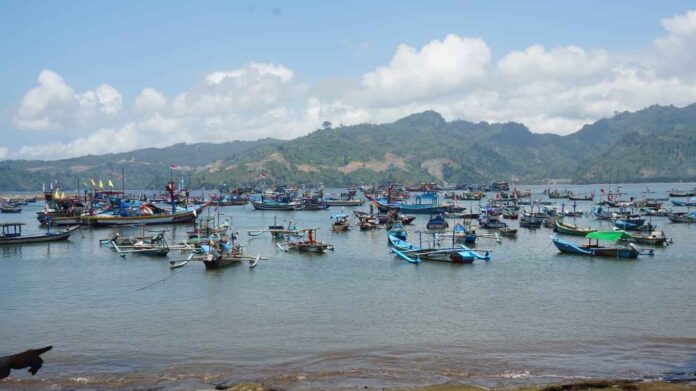 Setelah Berlabuh di Pantai Popoh Tulungagung, ABK KM Sumber Sejati Dilaporkan Hilang di Samudra Hindia