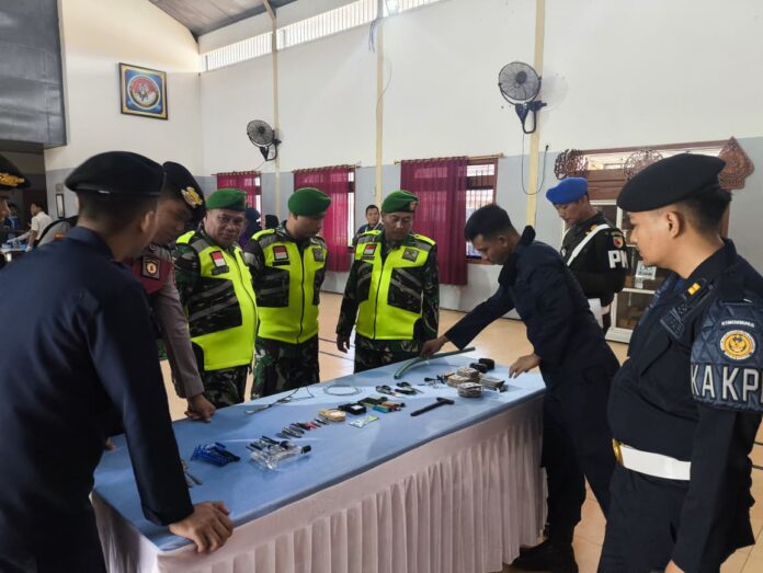 Petugas Gabungan Amankan Benda Tajam di Lapas Kelas IIB Tulungagung, Ini Temuannya