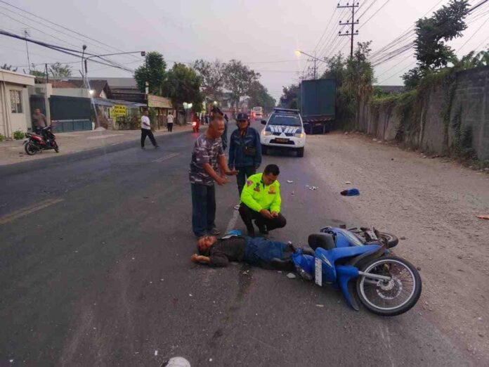 Bus Bagong Tabrak Pemotor di Tulungagung, Korban Luka Berat di Kepala