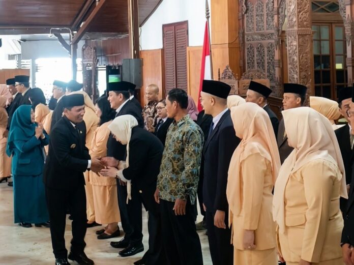 Pelantikan 21 JPTP di Tulungagung, Seorang Pejabat Disebut-Sebut Saudara Plt Bupati