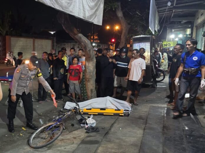 Diduga Kena Serangan Jantung, Pesepeda di Tulungagung Ditemukan Meninggal Dunia