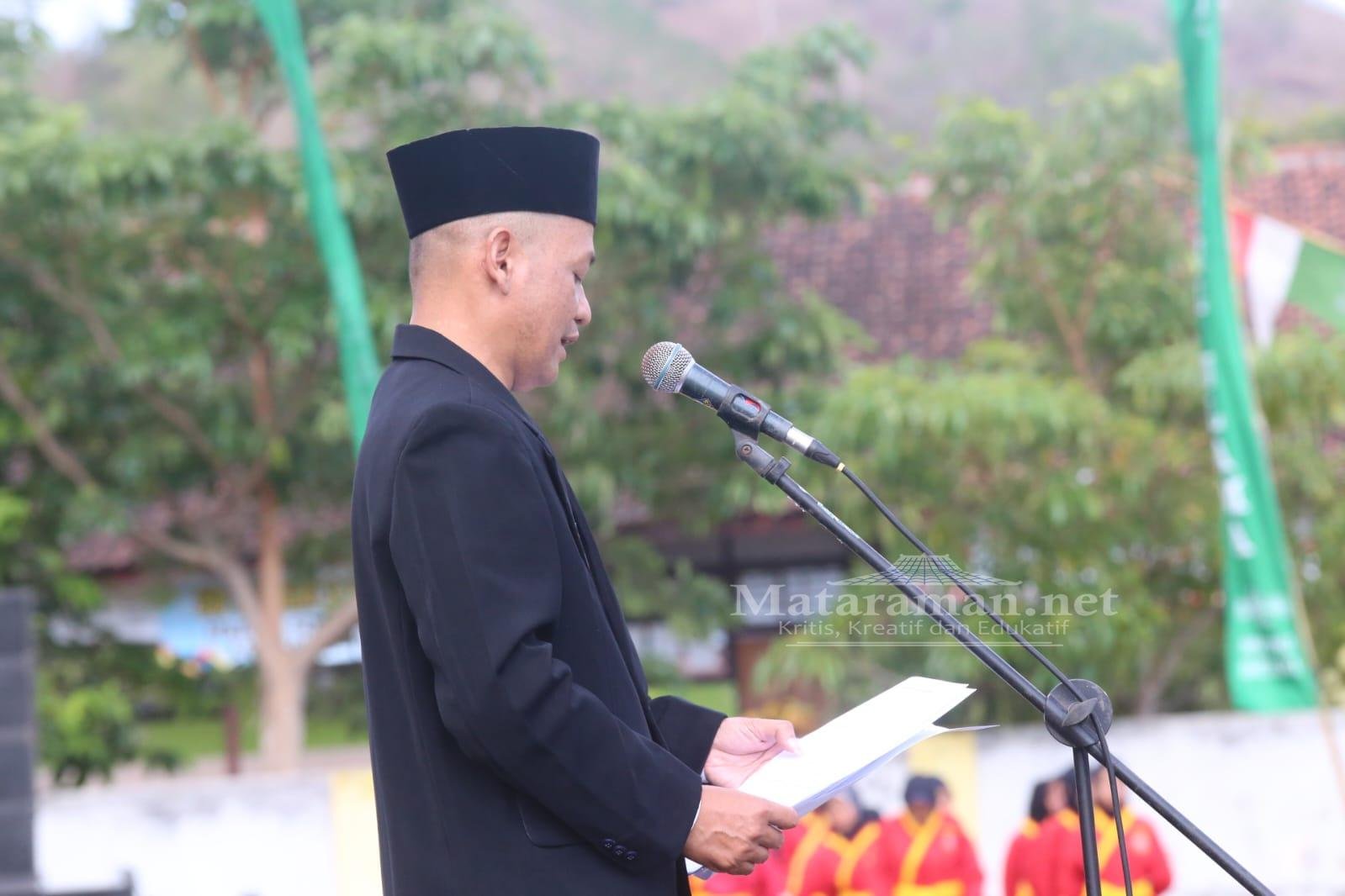 Apel Peringatan Hari Santri Nasional 2026, Camat Besuki Tekankan Santri Merawat Perjuangan Islam dan Kebangsaan