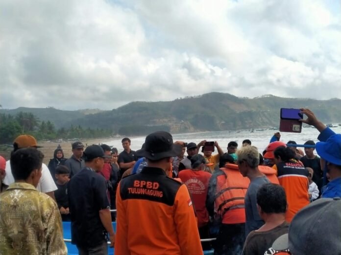 Mengapung di Laut, Nelayan Gurita Hilang di Pantai Ngalur Tulungagung Berhasil Ditemukan